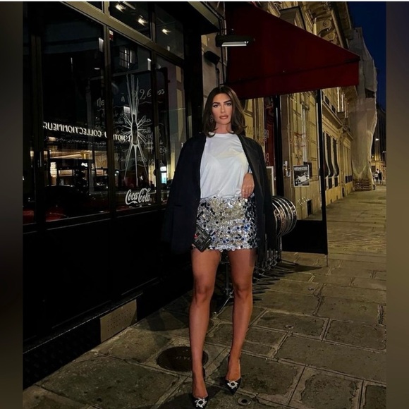 ZARA Oversized Blazer - Picture 3 of 9